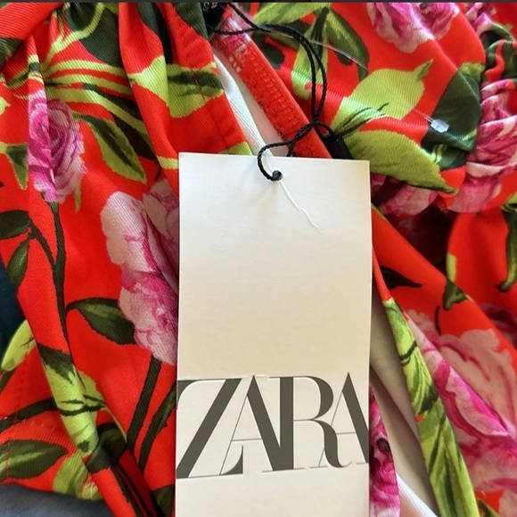 Zara Red Floral V-Neck Bodysuit NWT - Picture 10 of 11